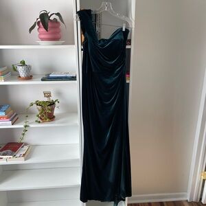 Eliza J One-Shoulder Velvet Sheath Gown
